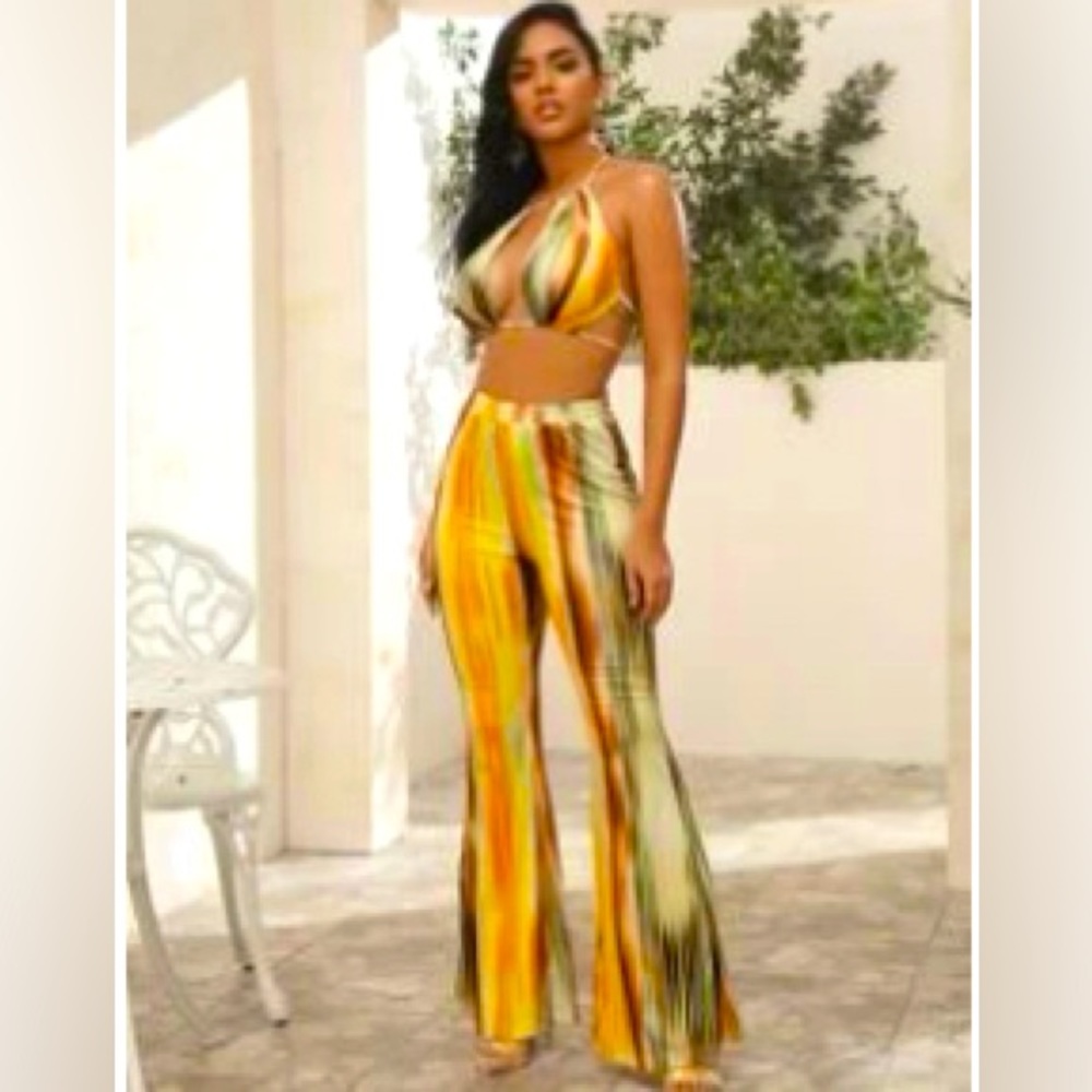 Two piece Halter Top & Flared pants set Multicolor